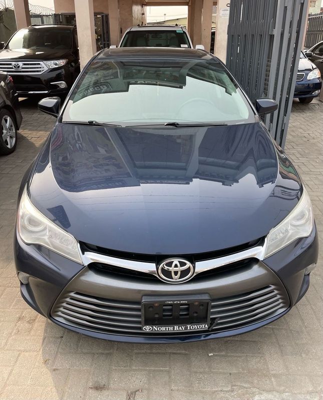 Main image of 2016 Toyota Camry XLE